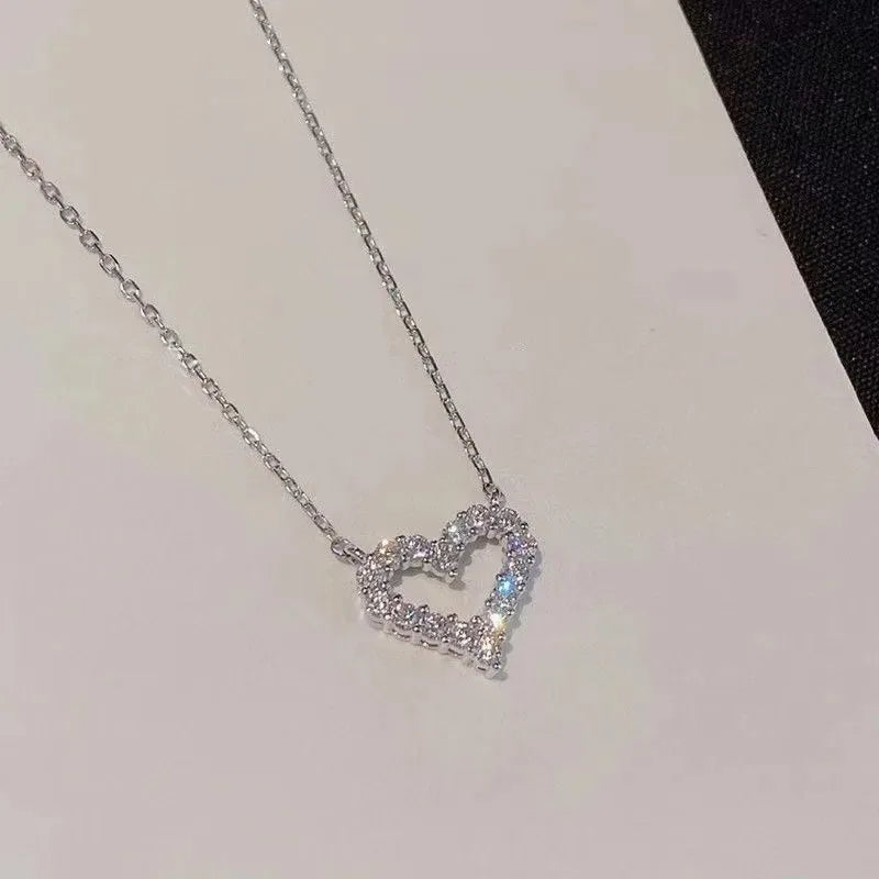 2025 New Trendy Circle Necklace for Women Simple Stylish Cubic Zircon Clavicle Chain Necklace Luxury Designer Wedding Jewelry