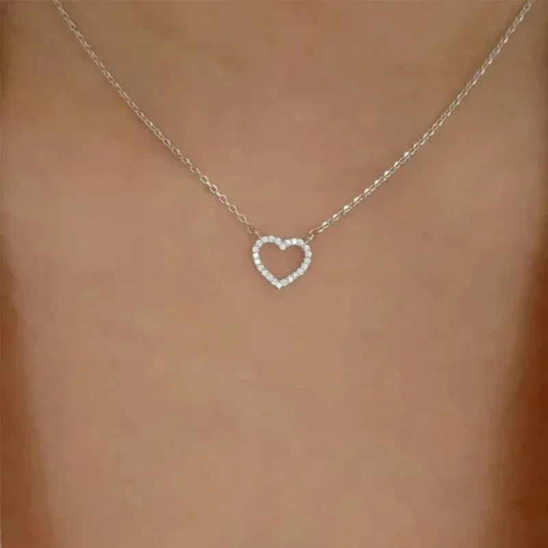 2025 New Trendy Circle Necklace for Women Simple Stylish Cubic Zircon Clavicle Chain Necklace Luxury Designer Wedding Jewelry