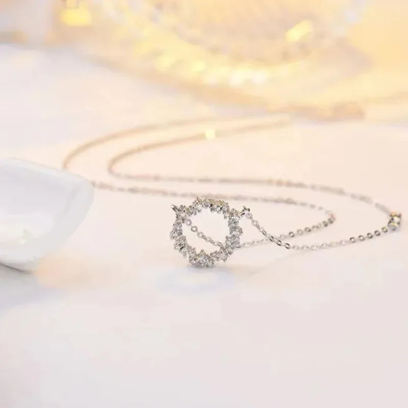 2025 New Trendy Circle Necklace for Women Simple Stylish Cubic Zircon Clavicle Chain Necklace Luxury Designer Wedding Jewelry